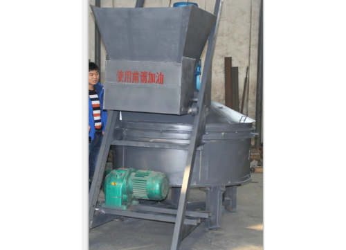 BHL375型玻璃混合機(jī)前面的加料裝置 價(jià)格5000元 臺